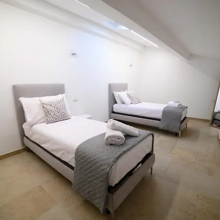 بيت ضيافة Palazzo Del Giudice رودي غارغانيكو