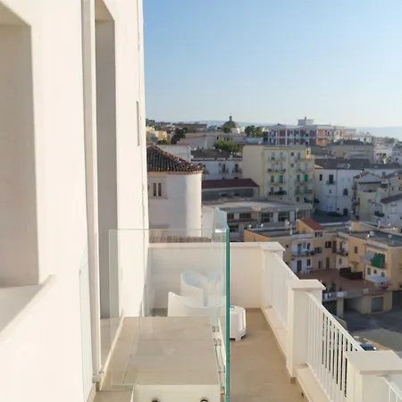 بيت ضيافة Palazzo Del Giudice رودي غارغانيكو