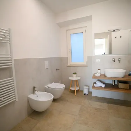 Palazzo Del Giudice بيت ضيافة رودي غارغانيكو