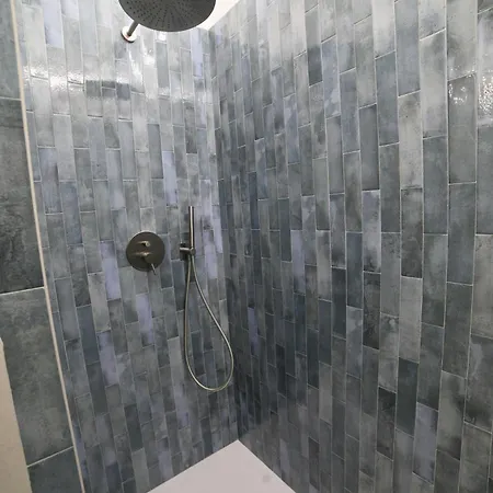 Palazzo Del Giudice بيت ضيافة 3*