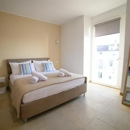 بيت ضيافة Palazzo Del Giudice