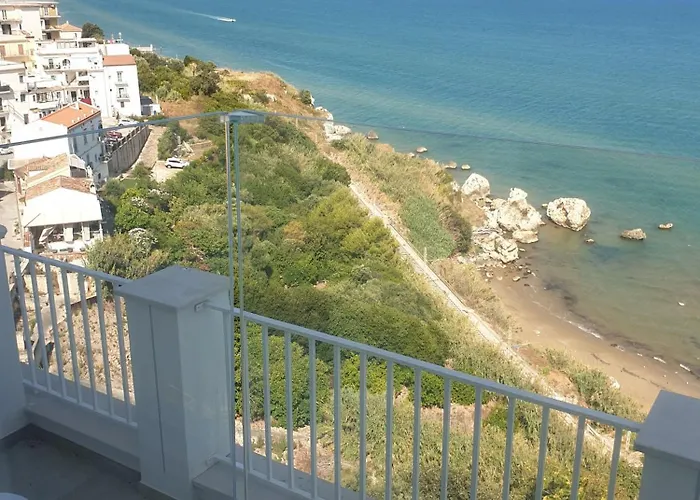 Πανσιόν Palazzo Del Giudice