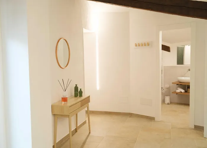 Πανσιόν Palazzo Del Giudice 3*