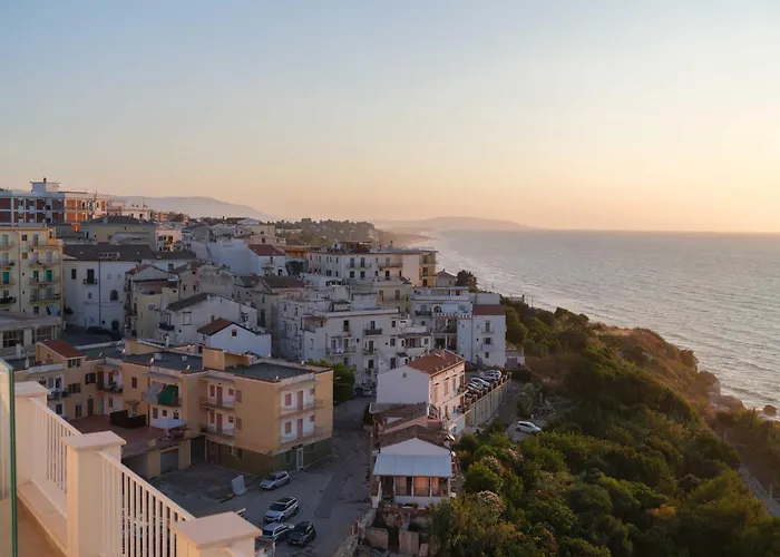 Palazzo Del Giudice 3* Rodi Garganico