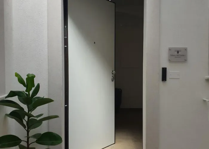 Palazzo Del Giudice Πανσιόν