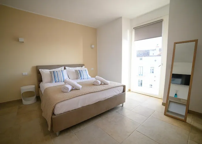 Πανσιόν Palazzo Del Giudice