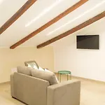 Pensionat Palazzo Del Giudice 3*