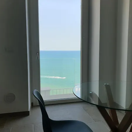Palazzo Del Giudice 3* Rodi Garganico