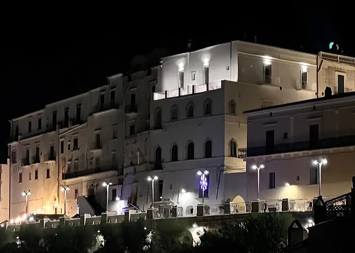 Palazzo Del Giudice